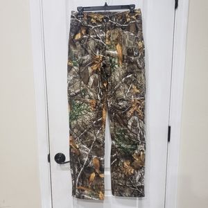 ☆NWT☆ Under Armour Fitted Coldwear